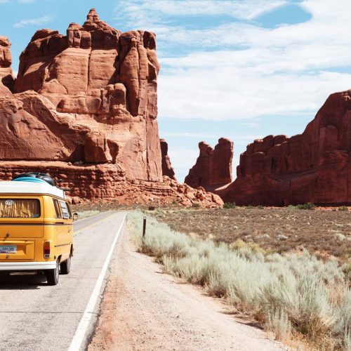 Vanlife sur la route du désert, voyager en autonomie